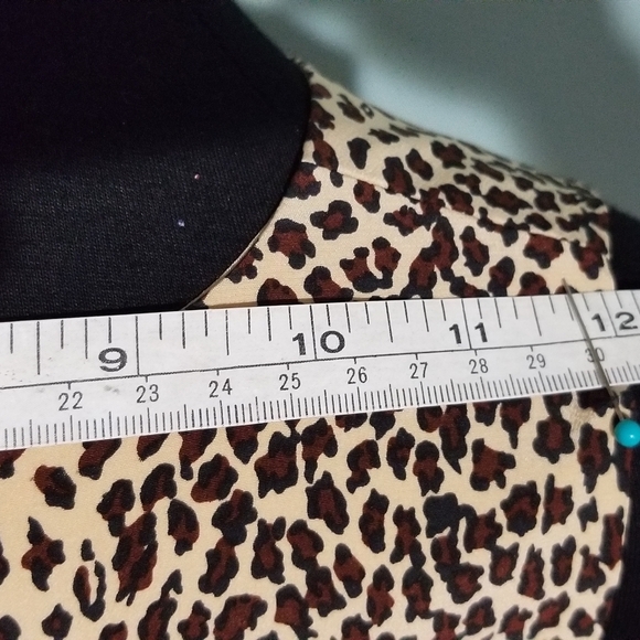 Vintage 90s Maggy London Silk Leopard Print Sheath Dress - Picture 8 of 12